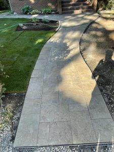 QUALITY PAVING STONE