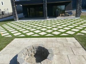 QUALITY PAVING STONE